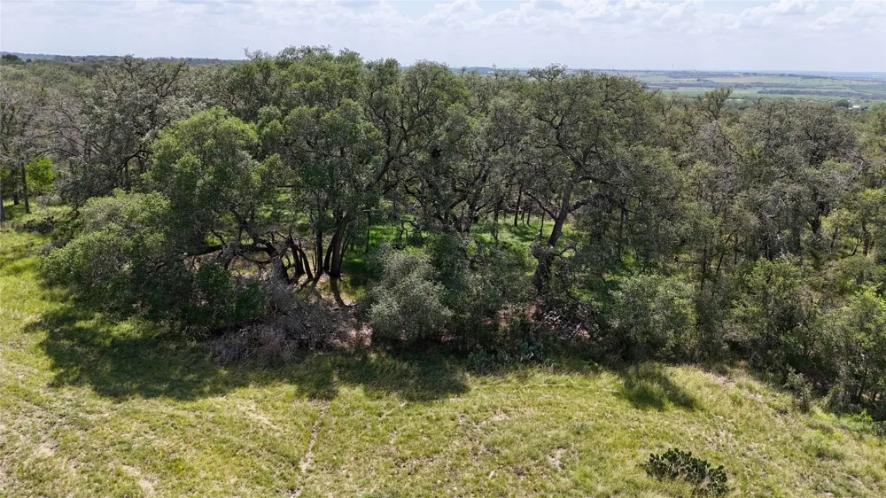 2725 Old Lehmann Road Kingsbury, TX 78638